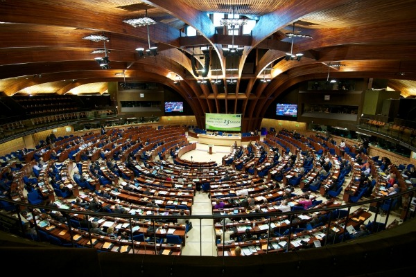 Le Conseil de l’Europe veut évincer les membres « racistes et anti-sémites »